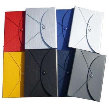 Konferenzmappen aus strapazierfähiger Graupappe mit Gummizugverschluss, erhältlich in 8 verschiedenen Farben.