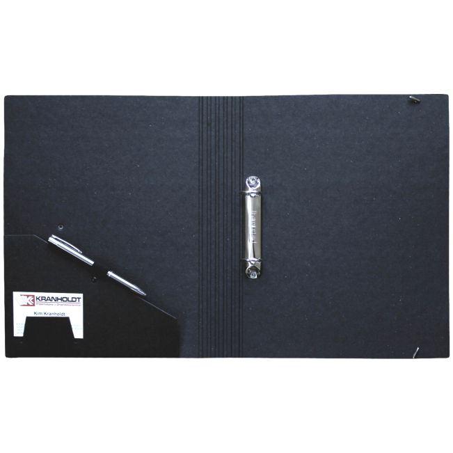 Ringbuch aus Altpapier in schwarz, offen